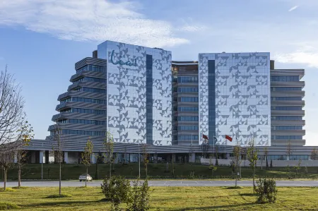 Lia! by Minyoun Stars of Ulugbek