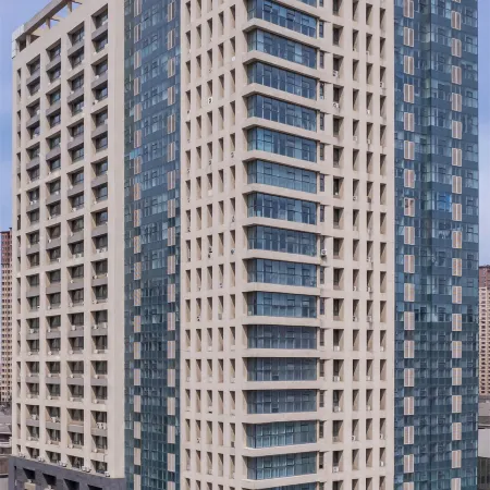 Holz Hotel (Shenyang International Exhibition Center New South Railway Station)