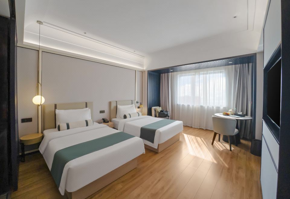 2. 더 리츠 호텔 ..