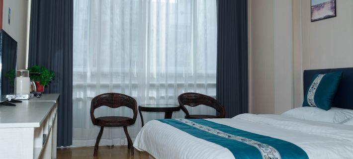 Yiming Business Hotel Hotels in Qin'an