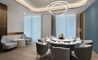 Holiday Inn Shanghai Jing’an
