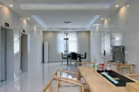 Meet the B&B Hotels near Liujiachong Scenic Area