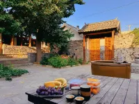 Tianjin Two Ginkgo Tree Homestay Hotels near Xijingyu Village
