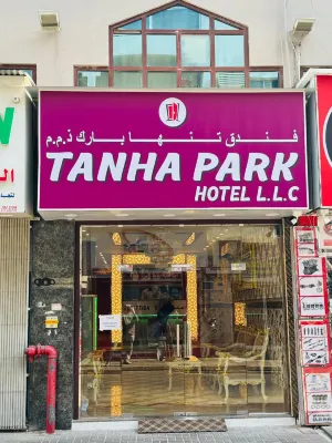 Tanha Park Hotel
