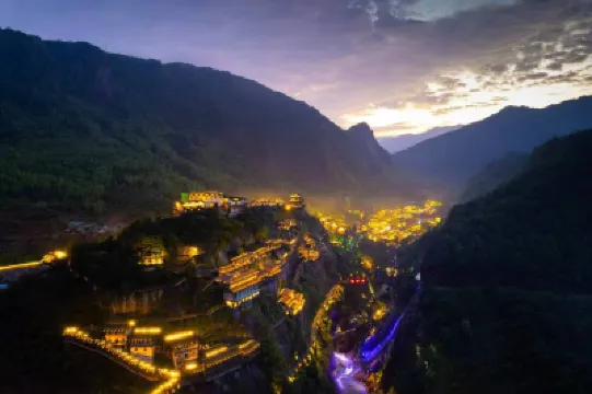 Welcome Hostel Hotels near Jiangxi Lingshan