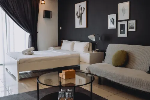 Aeropod Cactus Rail Suite With Balcony - Kota Kinabalu