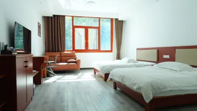 Hollywood Inn