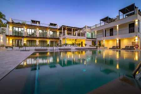 Sierra Blanca Resort Art of Healing Отели в г. Коста-дель-Соль-Оксиденталь