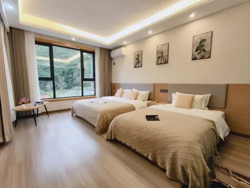Heishui Banshandu·Yueyin Hotel