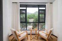 Chongdu ditch traces of Fengqi Lishe B&B - balcony