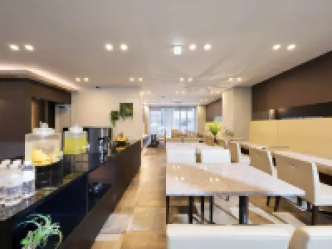 Dotonbori Crystal Hotel II Hotels in Osaka