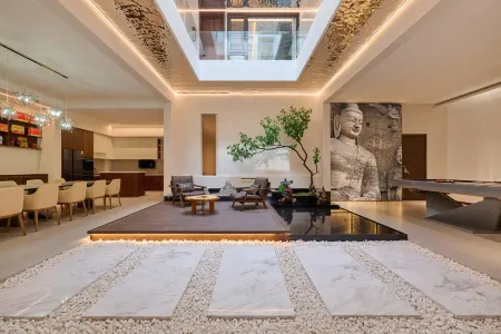 Floral Hotel·Rumeng Homestay Отели рядом со станцией Datong Railway Station