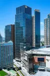 Lv Feng Hotel (Qingdao Wusi Square The Mixc)