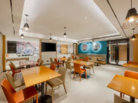 City Comfort Inn Hotel (Beihai Ningchun City Railway Station)