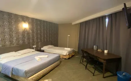 Hotel Harbour Inn Отели в г. Порт Кланг