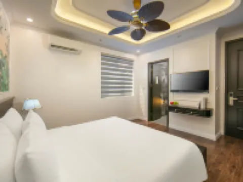 皇家酒店 - Vinhomes 海洋公園 3 號 義柱社酒店