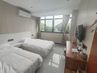 Xiaoxiao Homestay (Jiuhua Tianchi Nuoxianzhen Scenic Area)
