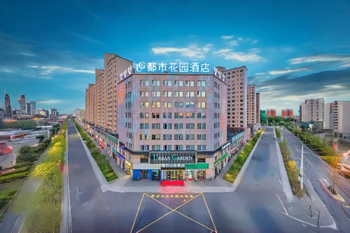 Urban Garden Hotel (Emin East Street)
