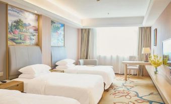 Home Inn Huaxuan Select Hotel (International Leather City Wanda Plaza Branch)