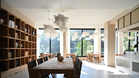 Shanweilan Scenery River View Mountain Homestay (Jiangkou Mount Fanjing Scenic Area) Отели рядом с достопримечательностью «Mount Fanjing»