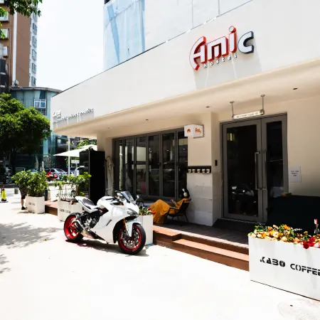 Amic Girls' Youth Hostel (Shenzhen Shekou Sea World Store)