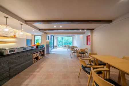 Yunshang Xingshe Hotel (Kangding) Отели рядом с достопримечательностью «Seven-color Sea»