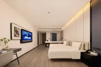 Atour Hotel, Biyun Road, Jushan Square, Xingyi City - バルコニー
