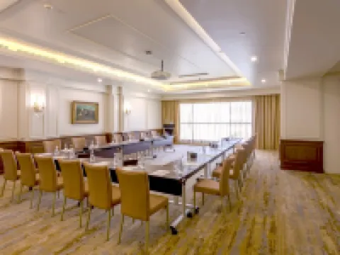 ซันเซทเจดดาห์ โรงแรมในเจดดาห์