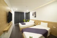 Dolphin Hotel Nha Trang