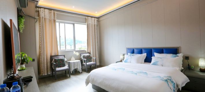 Hani Hotel Отели в г. Моцзян