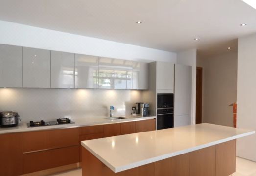 Anchan Tropicana 객실 내부