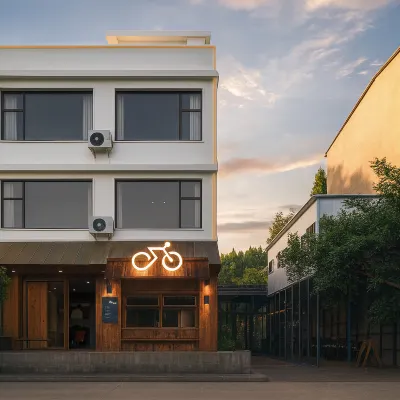 Yuanshan Villa | Forest Style Ins Pastoral Natural Art Cafe Homestay Hotels near Kunyang Railway Station