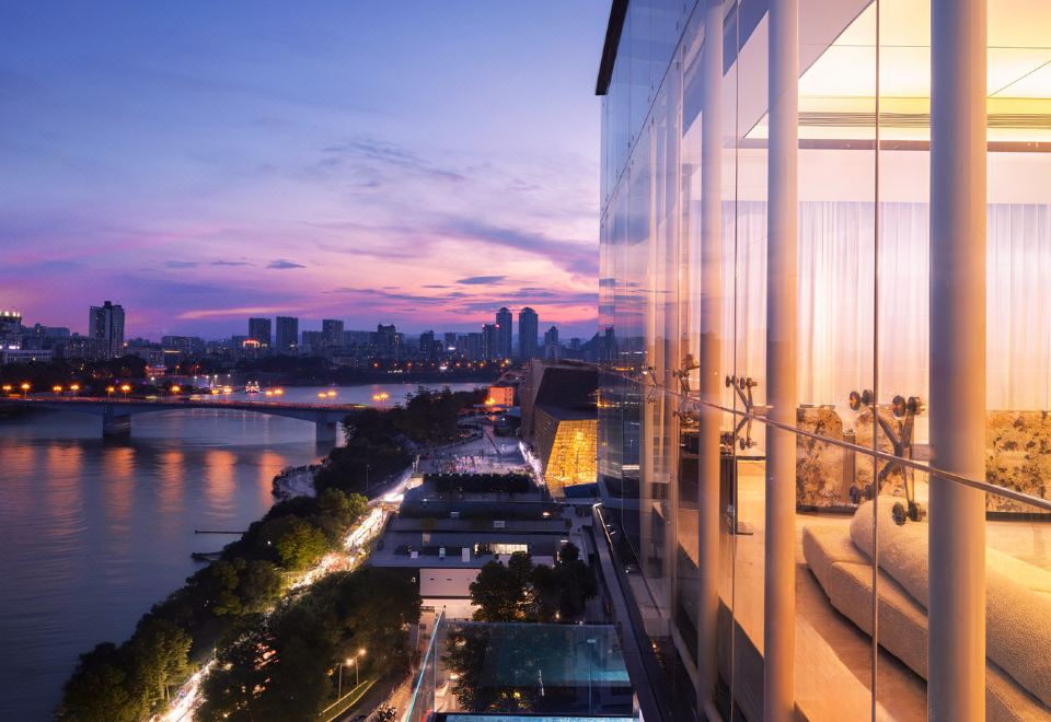 3. 윈덤 가든 류저..