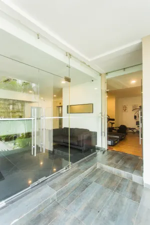 Accra Luxury Apartments at Clifton Place Отели в г. Столичный округ Аккра