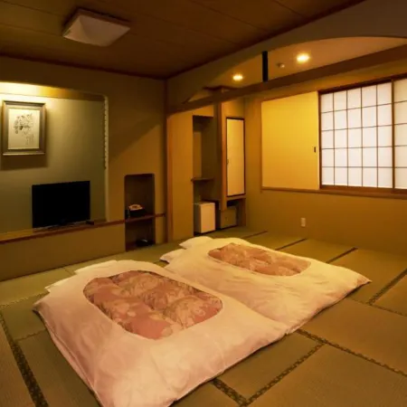 Kyoto Ryokan Hirashin Отели рядом с достопримечательностью «Район Понтоте»