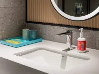 City Comfort Inn