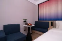 CYBO Station SSAW Hotel, Chunxi Road, Tianfu Square, Chengdu