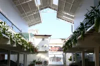 Momento House Hotel in zona Ayutthaya Historical Study Centre