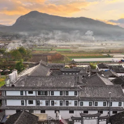 Hengqi Mantian Vacation Homestay, Lijiang Yulong Lashi Lake Hotels near Lashihai Wetland Park