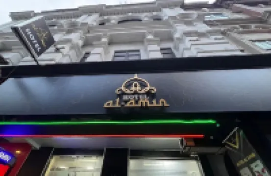 Hotel AL Amin Hotel berhampiran Masjid Jamek Pedestrian Bridge