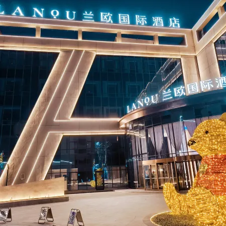 Aksu Textile Avenue Lanou International Hotel
