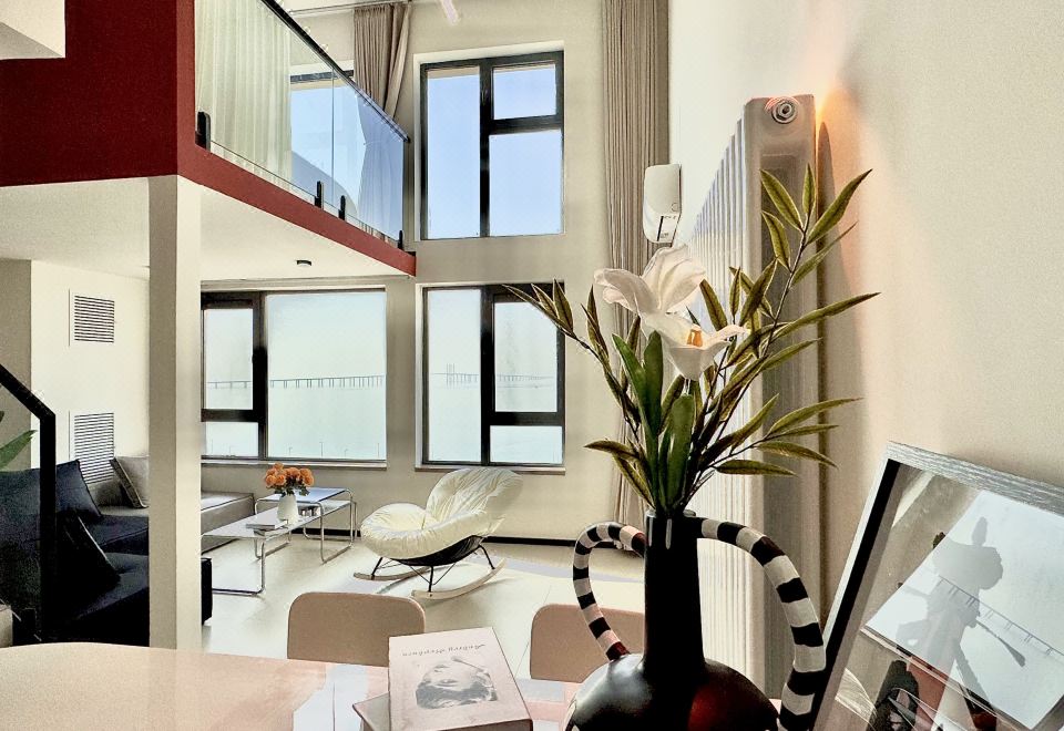 Qingyu Seaview Loft Apartment (Qingdao North Railway Station Branch)(青屿 ...