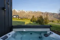Beautiful 3 bedroom home | Hot Tub | Stunning View - Homestays