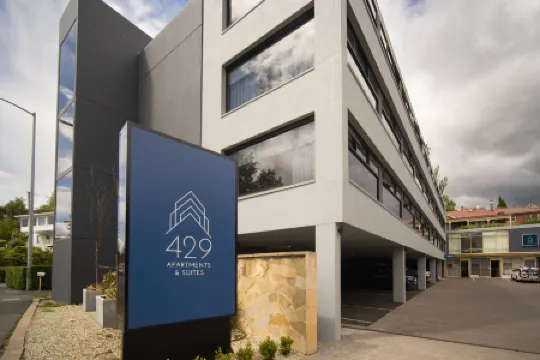 429 Apartments & Suites