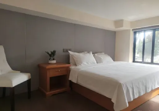 隱巷客棧 鄰近金山園區站的酒店