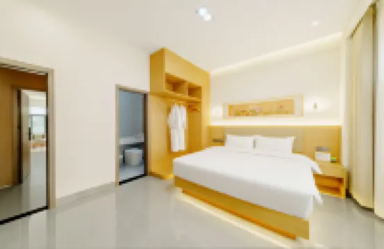 Floral Hotel· Tinghai Hotel (Lingshui Center Avenue Store)