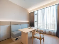 JI Hotel Zhumadian Zhongjun World City Hotel 駐馬店のホテル