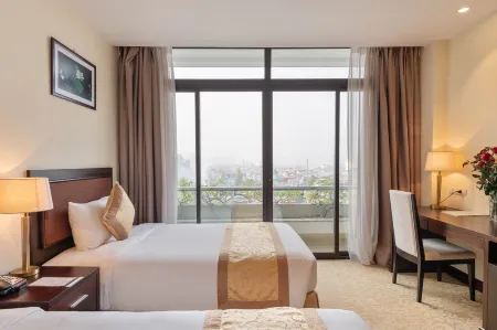 Red River View Hotel