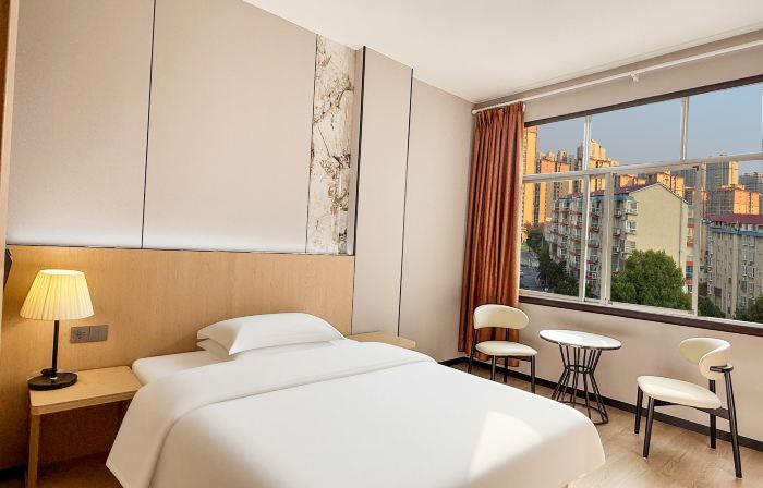 Xiaojia Biyu Business Hotel