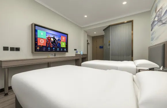 逸雲瀾庭（西安臨潼華清池地鐵站店）